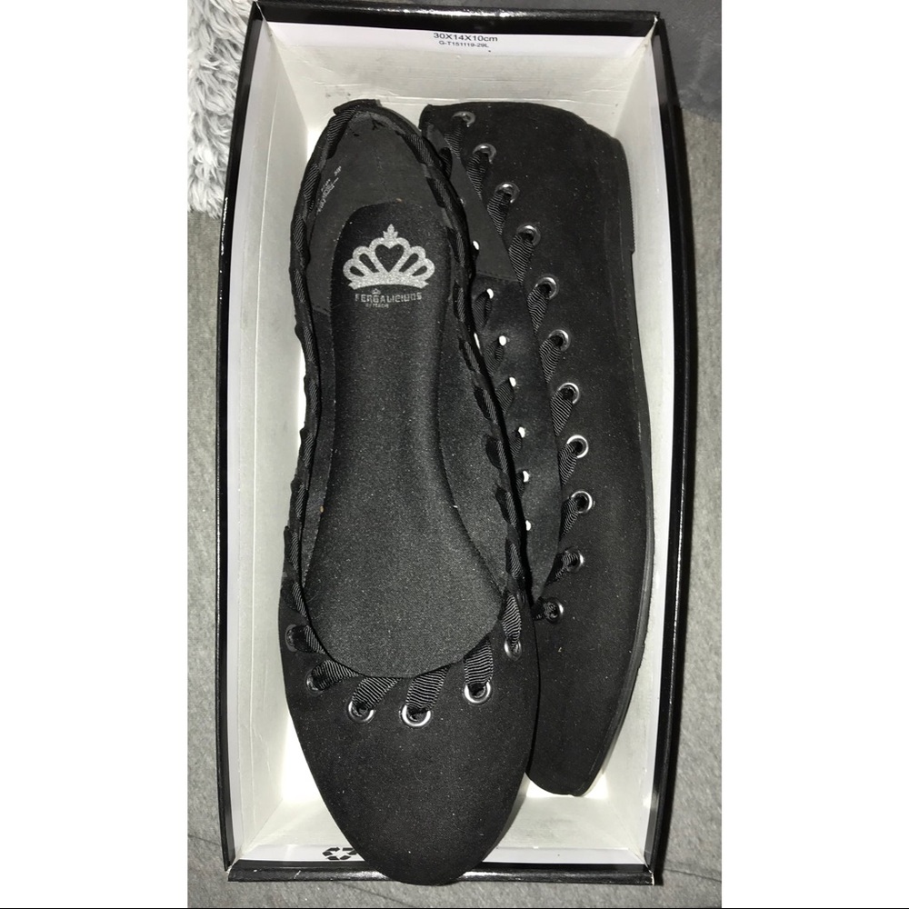 Black Ballet Flats